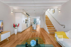 Comfort & Classic in Crows Nest, Sydney